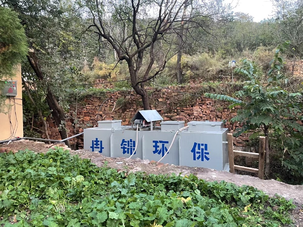 　河北邯鄲景區(qū)生活污水一體化處理設(shè)備安裝現(xiàn)場(chǎng)